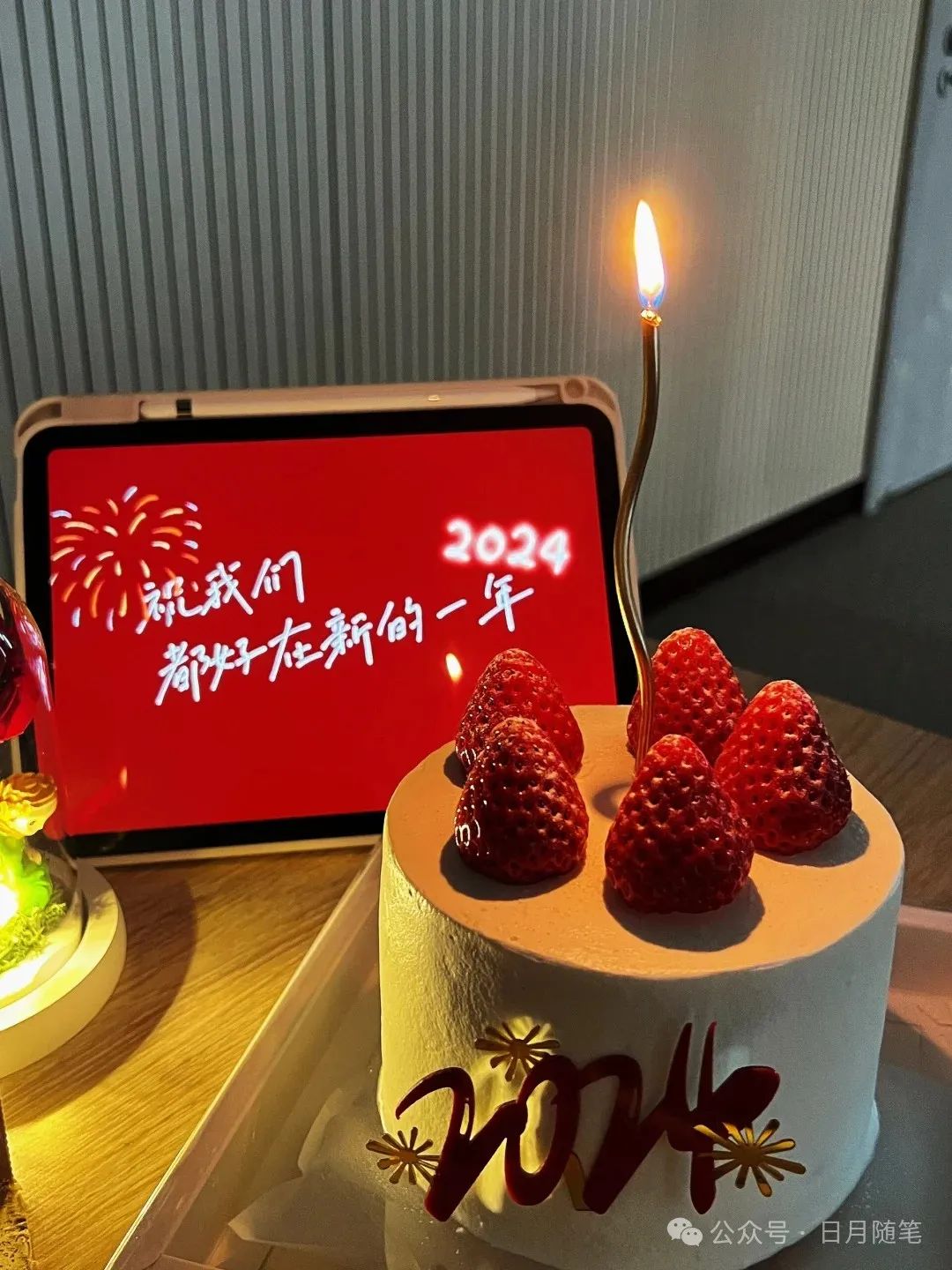 副业赚钱_最新CSDN付费资源躺赚项目，边学习边赚钱的冷门副业，2024你值得拥有！_副业教程