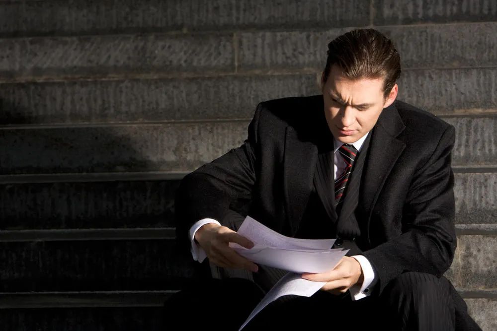 副业赚钱_又一批亚马逊运营离场！_副业教程