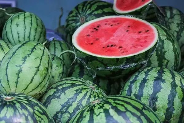 副业赚钱_来这里开启吃瓜模式_副业教程