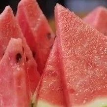 副业赚钱_吃一个西瓜等于吃6碗饭？吃瓜群众请集合！_副业教程-逸佳笔记-专注于副业赚钱教程