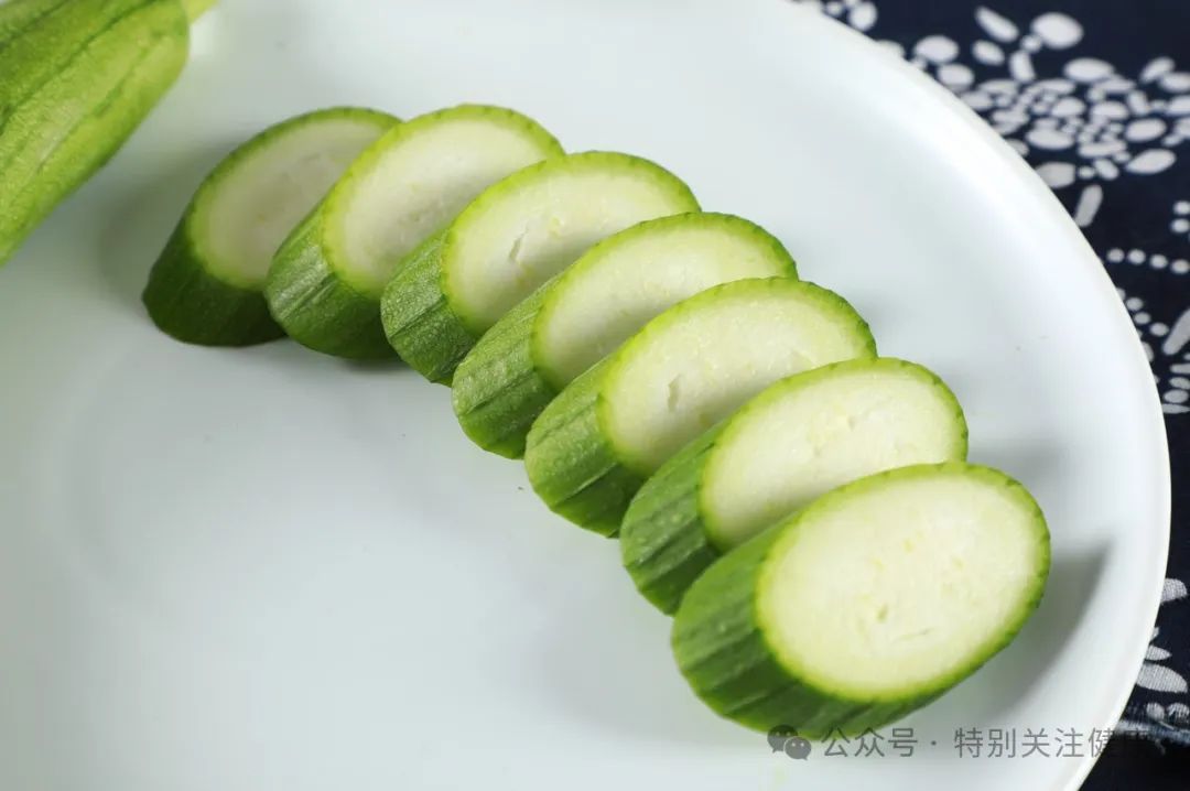 副业赚钱_夏季吃瓜季，6种最适合夏天吃的瓜，快收藏起来_副业教程