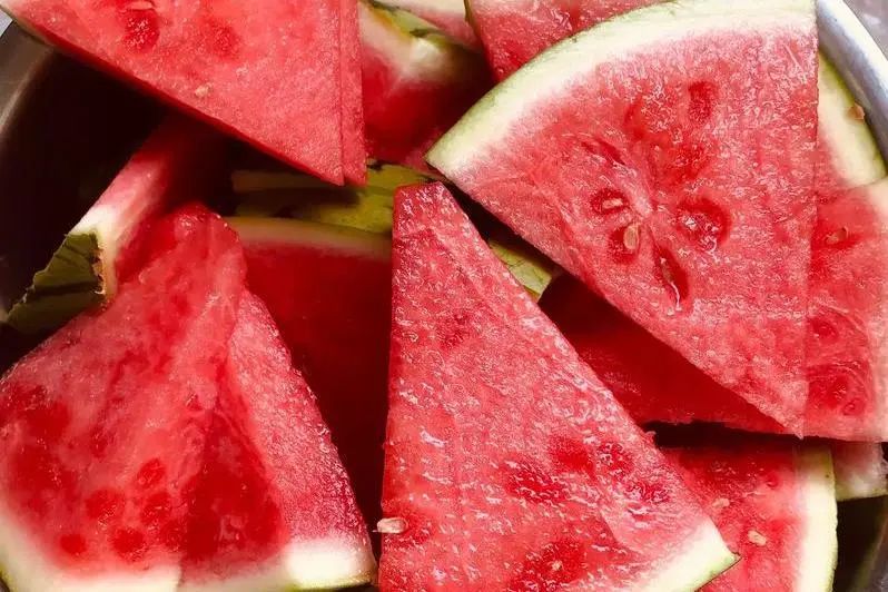 副业赚钱_来这里开启吃瓜模式_副业教程