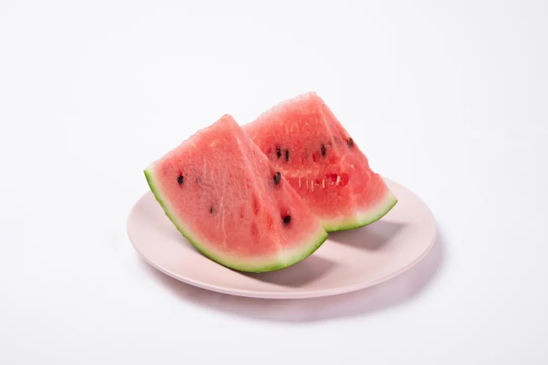 副业赚钱_健康科普 | 夏天隔夜西瓜还能吃吗？怎么健康吃瓜？_副业教程