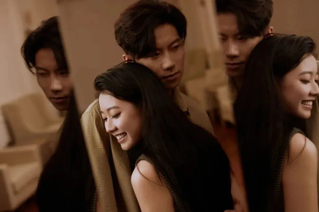 副业赚钱_开票丨来剧场！和上千人一起在线吃瓜！_副业教程