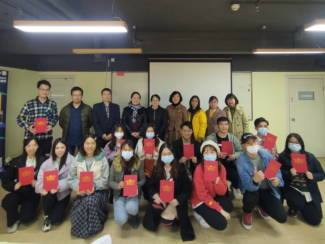 副业赚钱_天天吃瓜，不如来看看项目大奖花落谁家？_副业教程