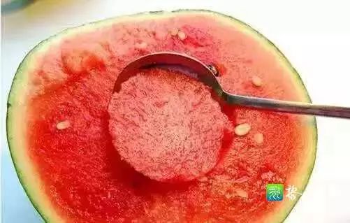 副业赚钱_美翻天！ 7月26日晚，“吃瓜群众”嗨起来！_副业教程