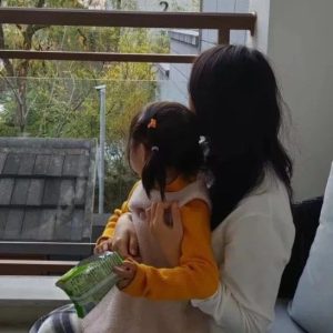 副业赚钱_上海俩娃妈妈，0基础运营公众号3个月，1100粉丝，发掘到好几条变现路子_副业教程-逸佳笔记-专注于副业赚钱教程