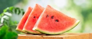 副业赚钱_食品安全｜隔夜西瓜还能吃吗？夏天如何健康吃瓜？_副业教程-逸佳笔记-专注于副业赚钱教程