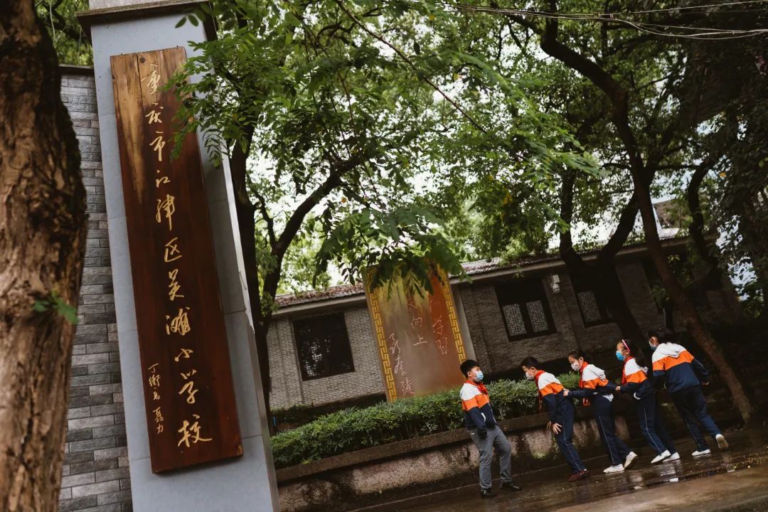 副业赚钱_江津“吃瓜群众”集合！量大管饱~_副业教程