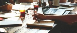 副业赚钱_一个人怎么运营微信公众号？｜全文7000字，值得收藏_副业教程-逸佳笔记-专注于副业赚钱教程