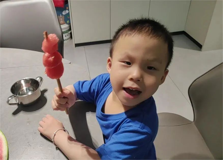 副业赚钱_【项目课程·滨江】一起吃瓜 | 小三班项目课程_副业教程 副业赚钱_【项目课程·滨江】一起吃瓜 | 小三班项目课程_副业教程