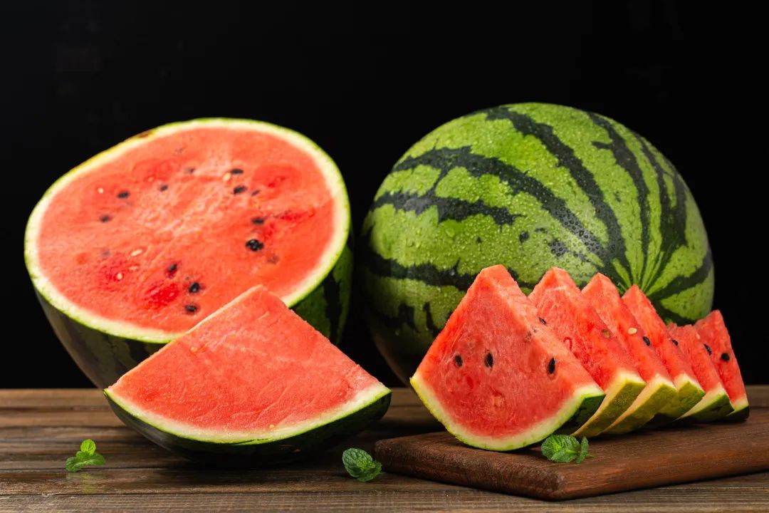 副业赚钱_隔夜西瓜会中毒？记住这些，放心吃瓜！_副业教程